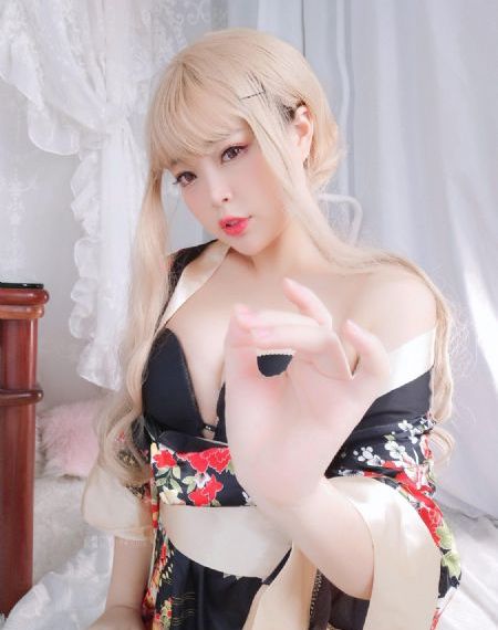 亚洲大胆在线观看_高清免费电影观看
