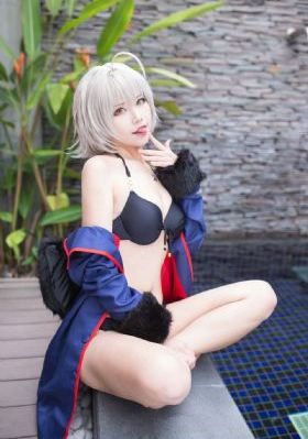 国产黑丝美女av_BD在线观看完整版