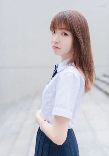 国产极品嫩模一线天人人_BD国语免费播放