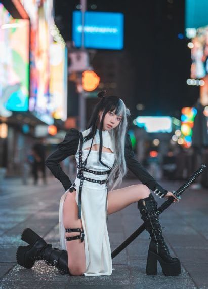 美女很黄很黄免费_免费手机观看