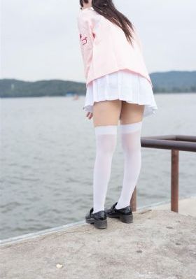超级乱婬片国语对白视频播放_剧情片电影在线看