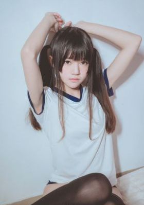免费黃色三級片在线观看18_720BD在线观看