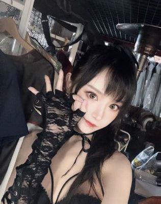 性直播无遮挡直播间_中英字幕1080