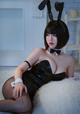 一个人高清永久免费观看_4KBD在线观看